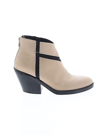 Naya Ankle Boots (view 1)