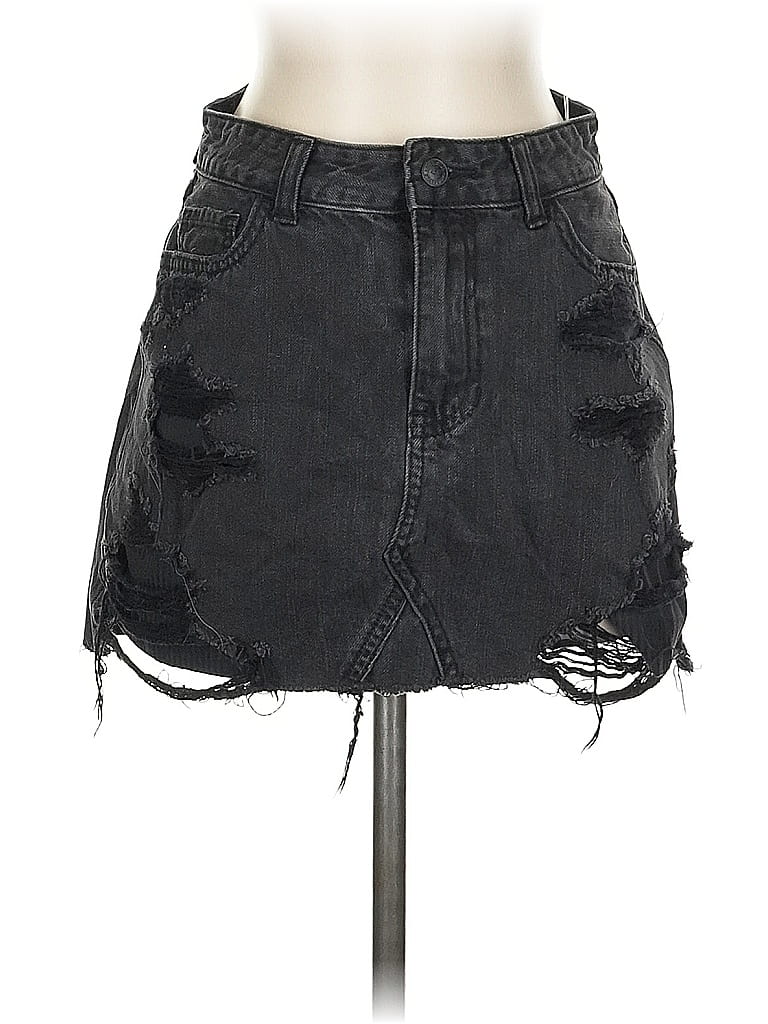 Click to view more detailed imagery on our partner's website Pre-owned Hollister Denim Skirt In Black
