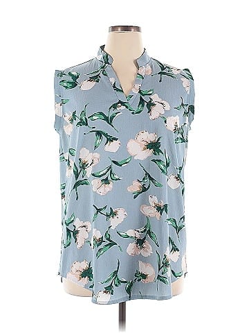 Amaryllis Sleeveless Blouse (view 1)