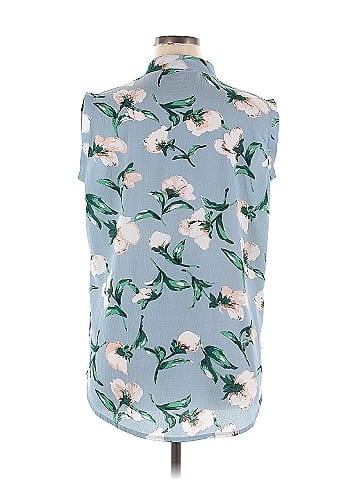 Amaryllis Sleeveless Blouse (view 2)