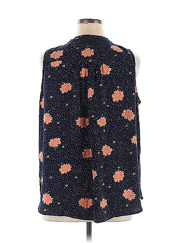 Fun2Fun Sleeveless Blouse (view 2)