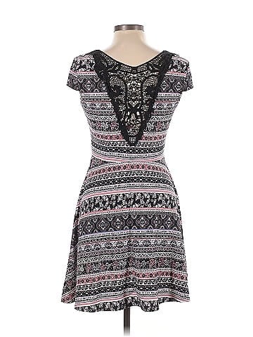 No Boundaries Casual Dress (view 2)