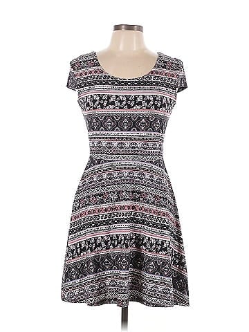 No Boundaries Casual Dress (view 1)