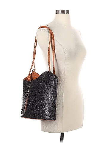 L'Artigiano Shoulder Bag (view 2)