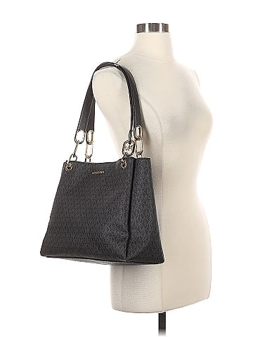 Michael Kors Shoulder Bag (view 2)