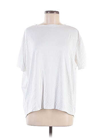 Lululemon Athletica Short Sleeve T-Shirt (view 1)