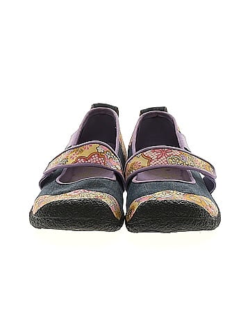 Keen Flats (view 2)