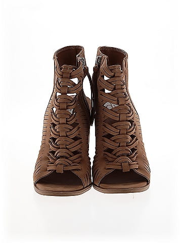 DV by Dolce Vita Ankle Boots (view 2)