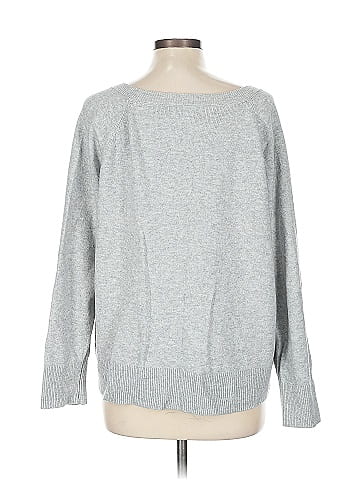 Old Navy Pullover Sweater (view 2)