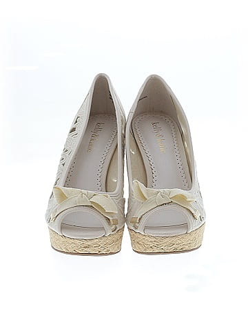 Kelly & Katie Wedges (view 2)