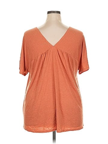 Suzanne Betro Short Sleeve T-Shirt (view 2)