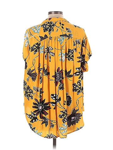 Urban Outfitters Short Sleeve Blouse (view 2)