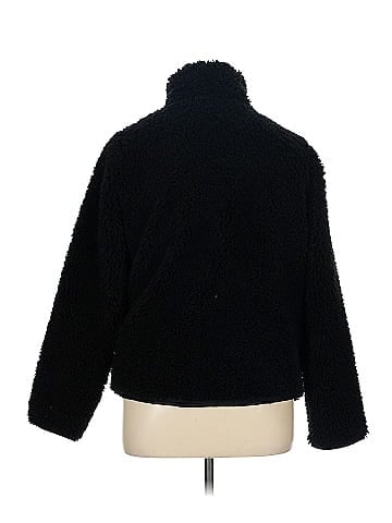 Rowley Fleece (view 2)