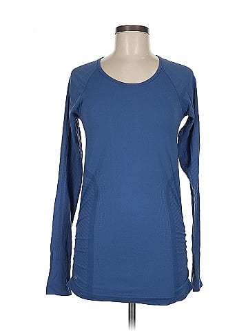 Lululemon Athletica Long Sleeve T-Shirt (view 1)