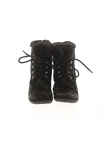 Khombu Ankle Boots (view 2)