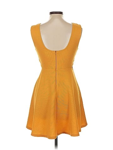 Jun & Ivy Casual Dress (view 2)