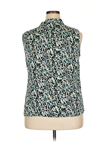 Kasper Sleeveless Blouse (view 2)