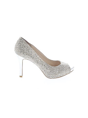 Audrey Brooke Heels (view 1)