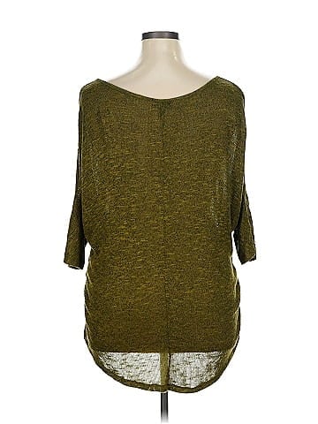 Jessica Simpson 3/4 Sleeve Top (view 2)