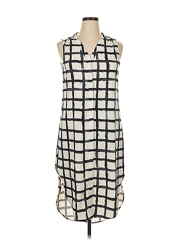 Crosby by Mollie Burch Casual Dress (view 1)