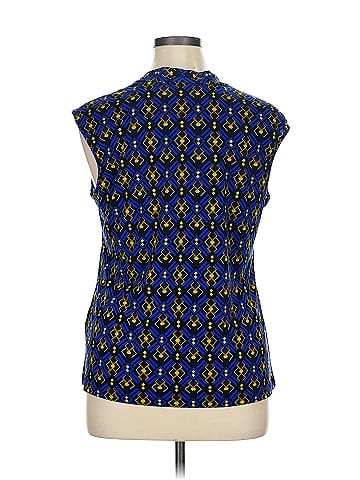 Kasper Sleeveless Blouse (view 2)