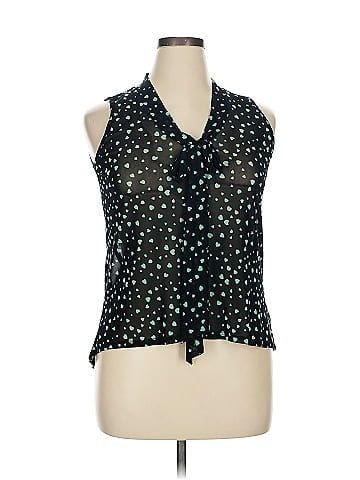 Ember Sleeveless Blouse (view 1)