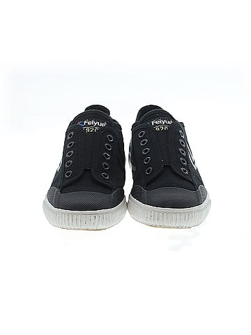 Feiyue Sneakers (view 2)
