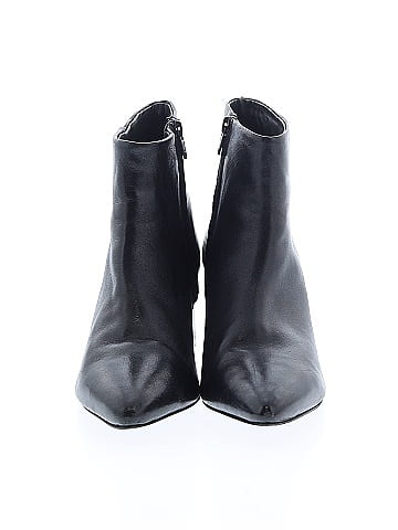 Journee Collection Ankle Boots (view 2)