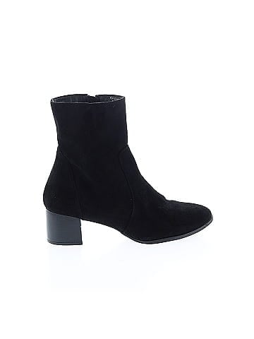 Journee Collection Boots (view 1)