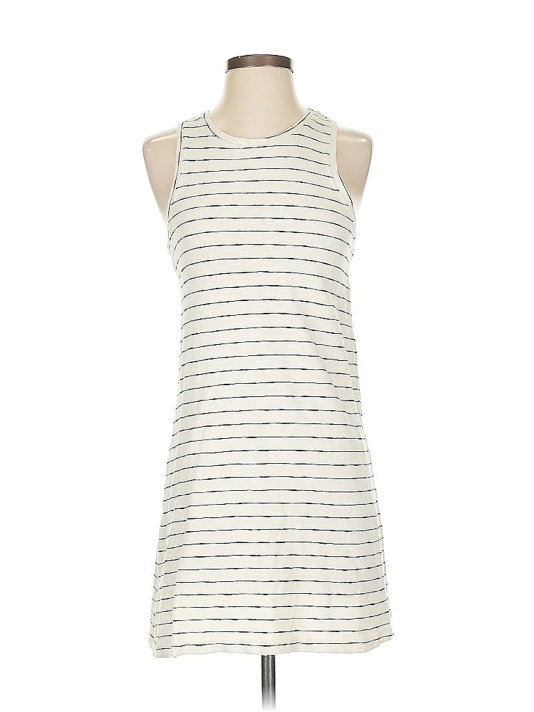 Pre-owned Aerie Casual Dress In Ivory