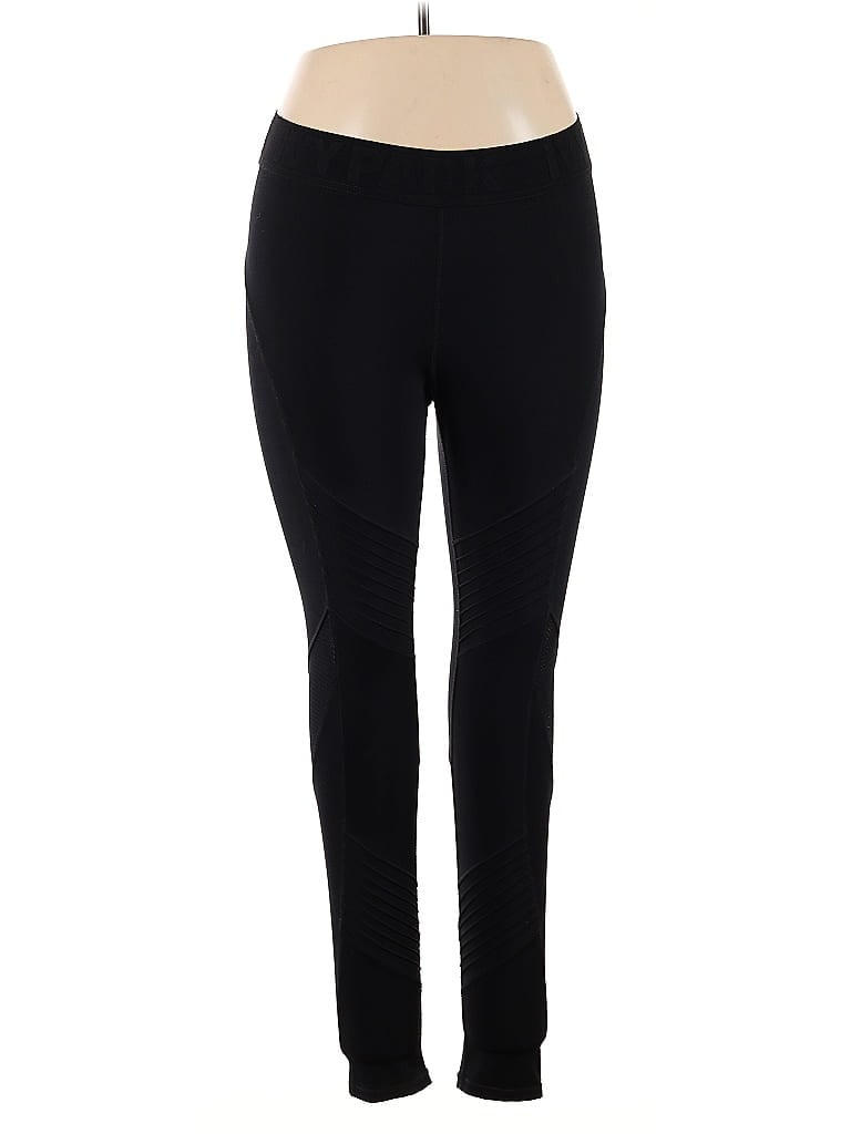 Pre-owned Ivy Park Active Pants In Black