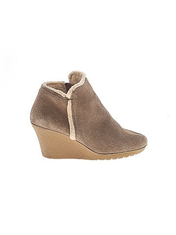White Mountain Ankle Boots (view 1)
