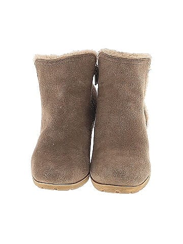 White Mountain Ankle Boots (view 2)