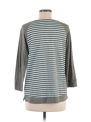 American Eagle Outfitters 3/4 Sleeve T-Shirt (view 2)