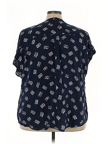 Torrid Short Sleeve Blouse (view 2)