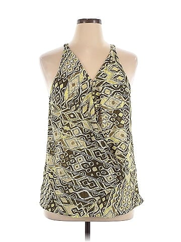 New York & Company Tank Top (view 1)