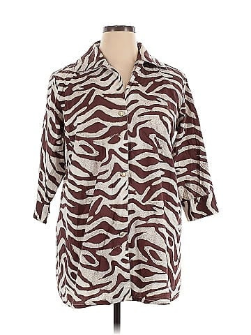 Avenue 3/4 Sleeve Button-Down Shirt (view 1)