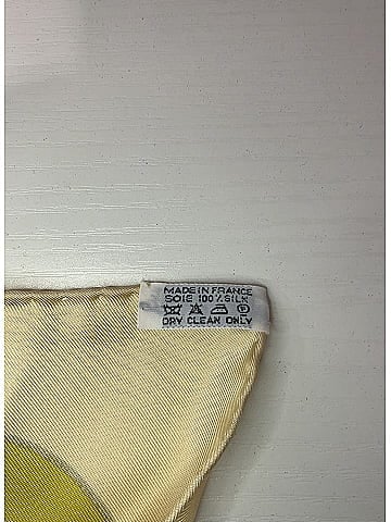 Hermès Silk Rythmes Scarf 90cm (view 2)