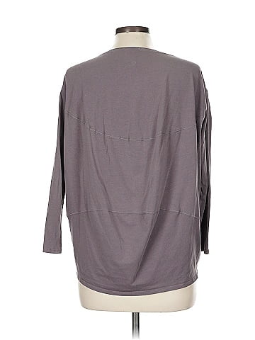 Lululemon Athletica 3/4 Sleeve T-Shirt (view 2)