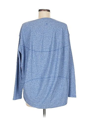 Lululemon Athletica 3/4 Sleeve T-Shirt (view 2)