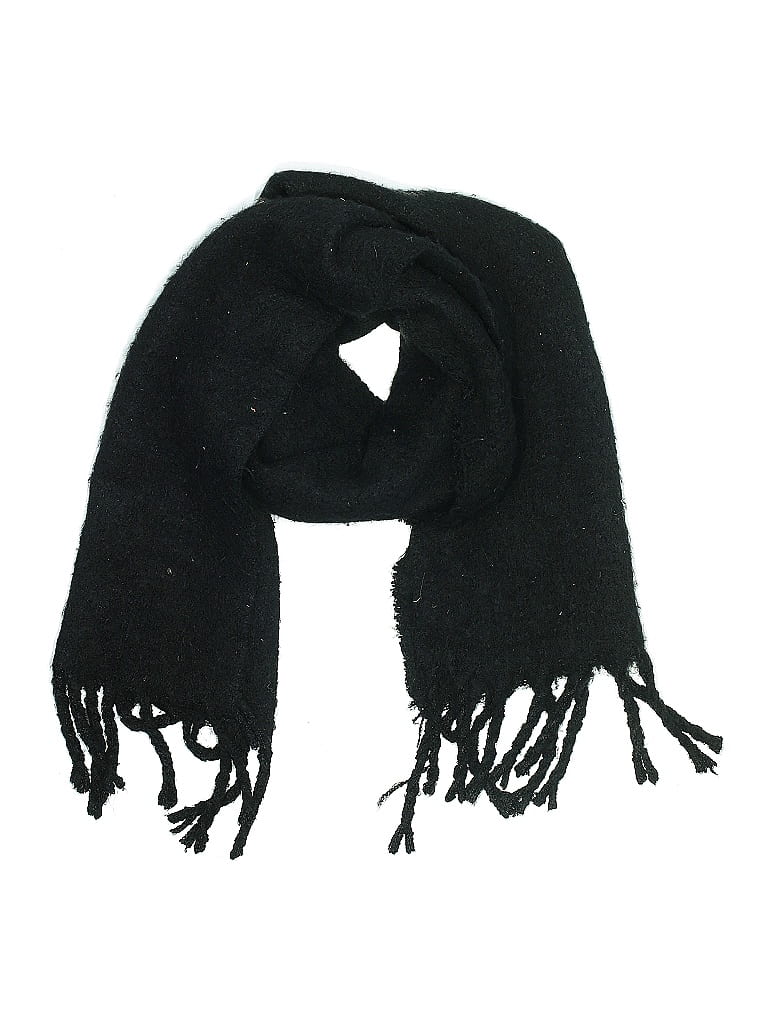 Click to view more detailed imagery on our partner's website Pre-owned Banana Republic Scarf In Black