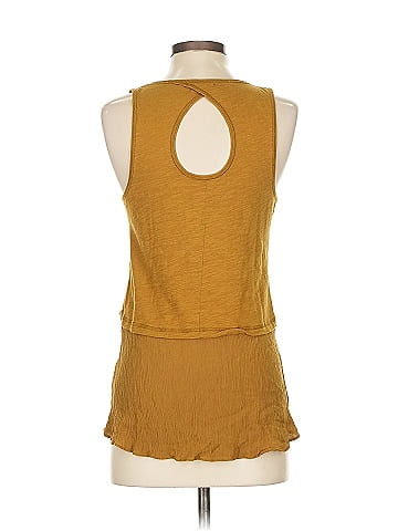 Little Yellow Button Tank Top (view 2)