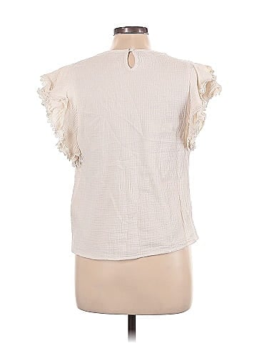 Hem & Thread Sleeveless Blouse (view 2)
