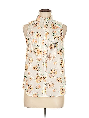 Kendall & Kylie Sleeveless Blouse (view 1)