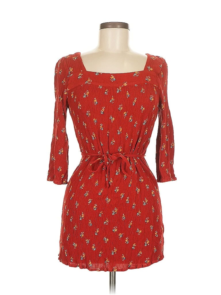 Pre-owned Market & Spruce Casual Dress In Red