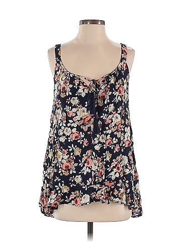 Nostalgia Sleeveless Blouse (view 1)