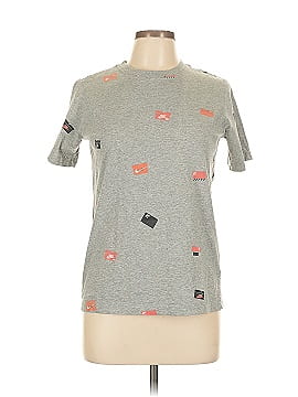 Nike Short Sleeve T-Shirt (view 1)