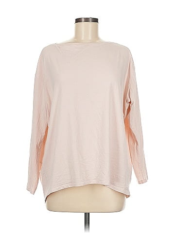 Lululemon Athletica 3/4 Sleeve T-Shirt (view 1)