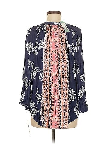 MASON & BELLE 3/4 Sleeve Blouse (view 2)
