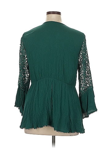 Torrid 3/4 Sleeve Blouse (view 2)